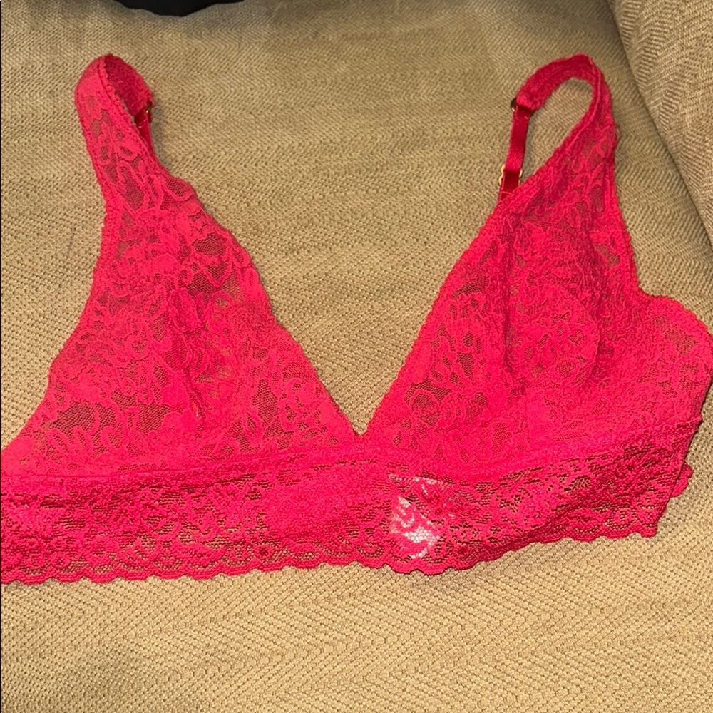 Victoria's Secret Red Lace Bra Intimates